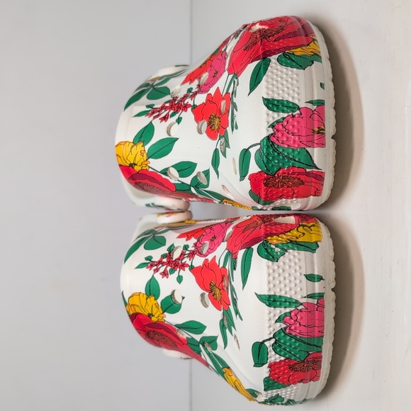 Crocs classic baya printed floral graphic unisex clog women's size 9 / men's 7 - Picture 3 of 14